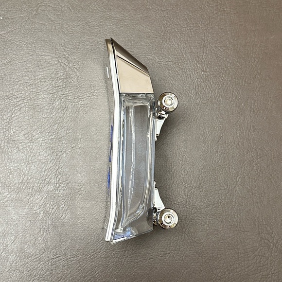 212 HEROES FOREVER YOUNG by CAROLINA HERRERA, EMPTY BOTTLE - Picture 5 of 10